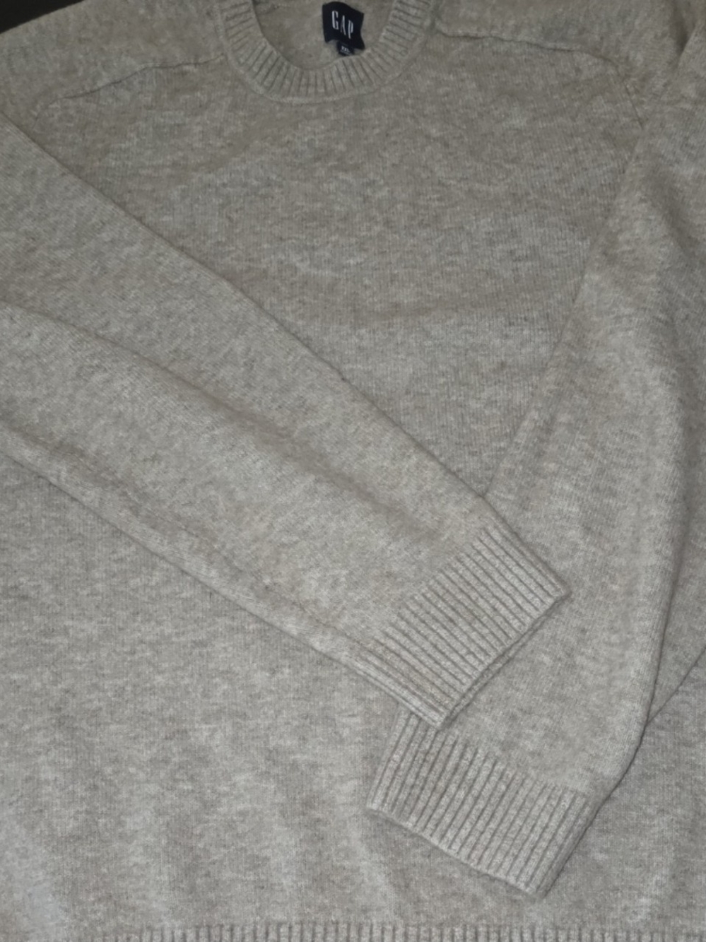 GAP Men's Crewneck Sweater in Light Tan Heather
